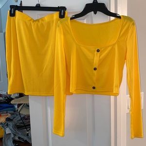 Women’s top and bottom sexy outfit large